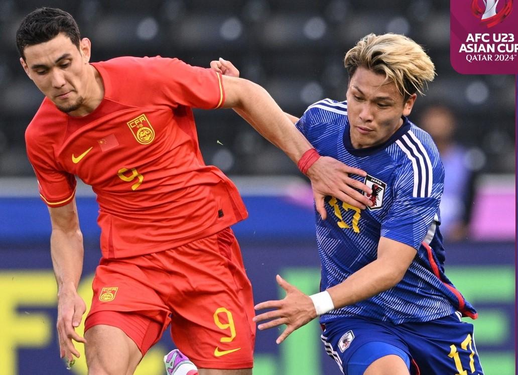 Bị thẻ đỏ sớm, U23 Nhật Bản thắng nhọc Trung Quốc ngày ra quân U23 Nhật Bản nhọc nhằn trước U23 Trung Quốc