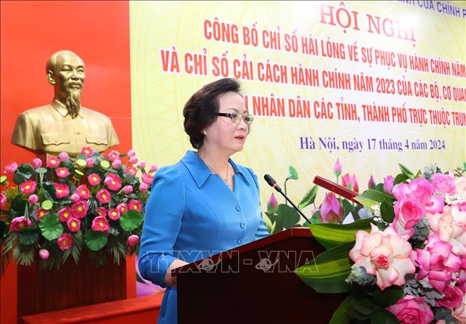 Bộ trưởng Bộ Nội vụ Phạm Thị Thanh Trà, Phó Trưởng ban Chỉ đạo cải cách hành chính của Chính phủ phát biểu. Ảnh: Văn Điệp/TTXVN