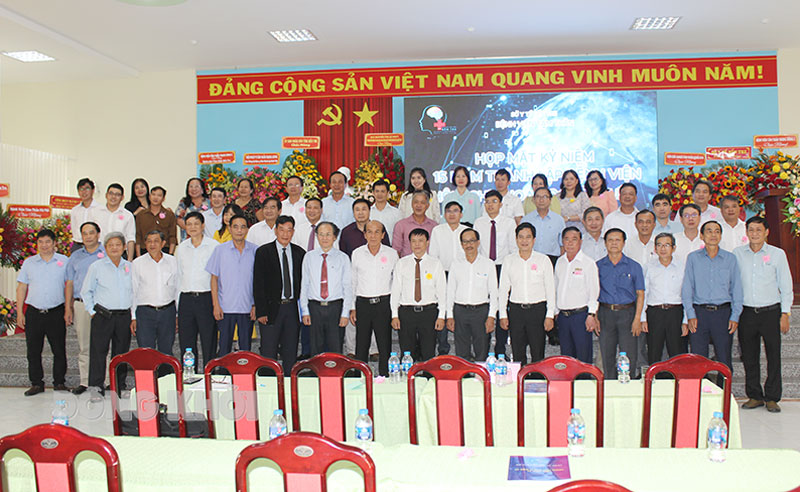Hội nghị Khoa học kỹ thuật lần thứ IV, năm 2024 Đại biểu tham dự chụp ảnh lưu niệm.