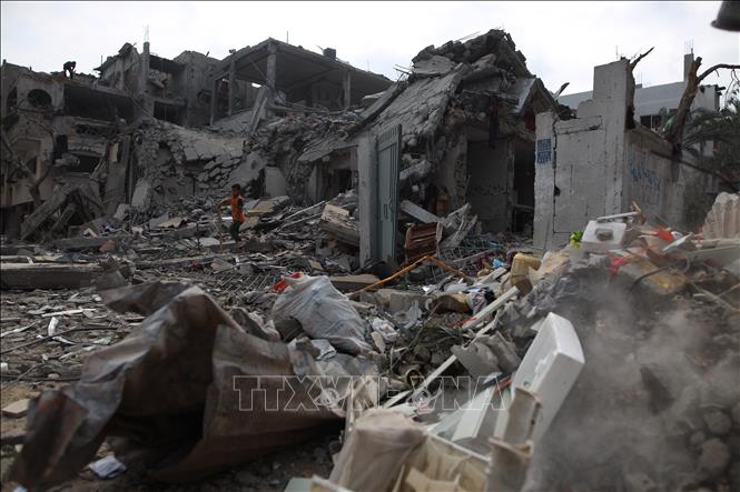 Đạt được đồng thuận về một số vấn đề trong thỏa thuận ngừng bắn ở Gaza Những ngôi nhà tại Gaza bị phá hủy sau cuộc không kích của Israel. Ảnh minh họa: THX/TTXVN