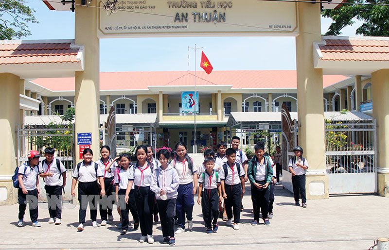 An Thuận khởi sắc từ phong trào xây dựng nông thôn mới Trường Tiểu học An Thuận đạt chuẩn quốc gia.