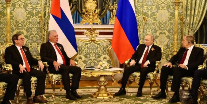 Tổng thống Nga Vladimir Putin tiếp Chủ tịch Cuba Miguel Díaz-Canel. Ảnh: radiohc.cu