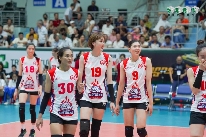 HCĐG Lào Cai chơi kiên cường trước đối thủ mạnh (Ảnh: FB VFV)