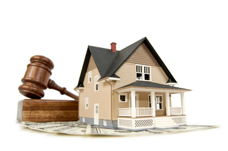 Tại sao nên thuê luật sư tư vấn kinh doanh bất động sản