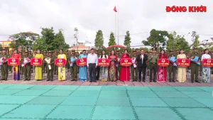 Ra mắt lực lượng tham gia bảo vệ an ninh, trật tự ở cơ sở