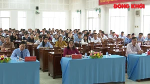 Bồi dưỡng, cập nhật kiến thức cho đội ngũ cán bộ nguồn cấp ủy huyện và tương đương