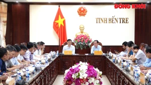 Đoàn công tác Bộ Giao Thông vận tải làm việc về tiểu dự án giải phóng mặt bằng cầu Mỏ Cày