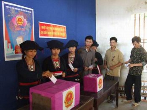 Số lượng đại biểu HĐND mỗi cấp từ 15 đến không quá 95 người