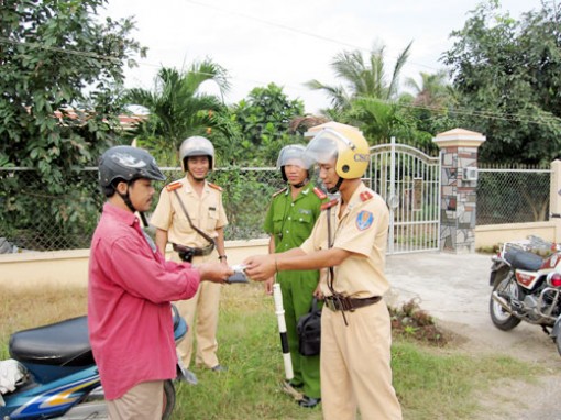 Cán bộ, công chức, viên chức không được uống rượu, bia trong giờ làm việc, giờ nghỉ trưa