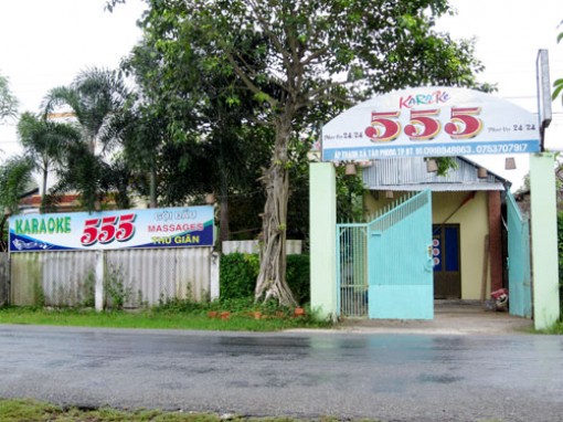 Karaoke phục vụ 24/24, ngành chức năng có biết?