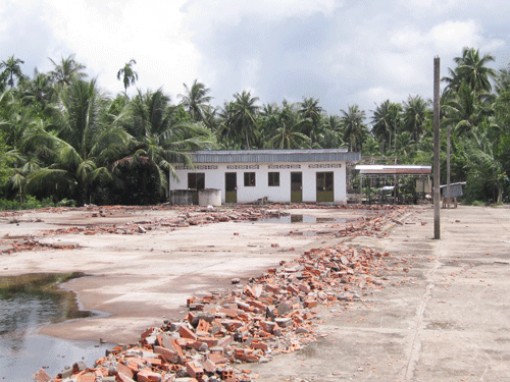 Trốn nợ hay lừa đảo khách hàng?