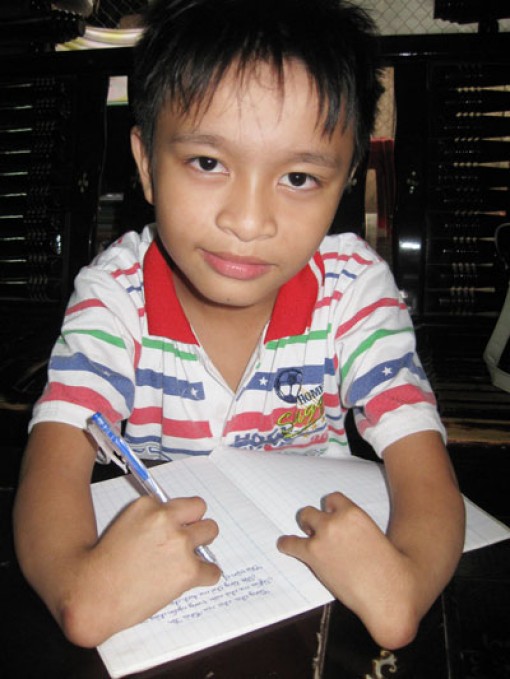 “Không chịu thua số phận”