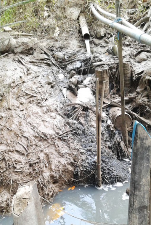 Cảnh báo ô nhiễm môi trường