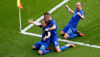 Modric ghi bàn thắng đẹp, Croatia đá bại Thổ Nhĩ Kỳ