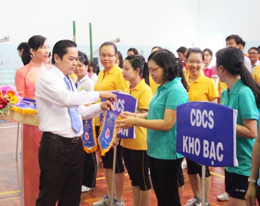 330 vận động viên tham gia Hội thao công đoàn viên chức