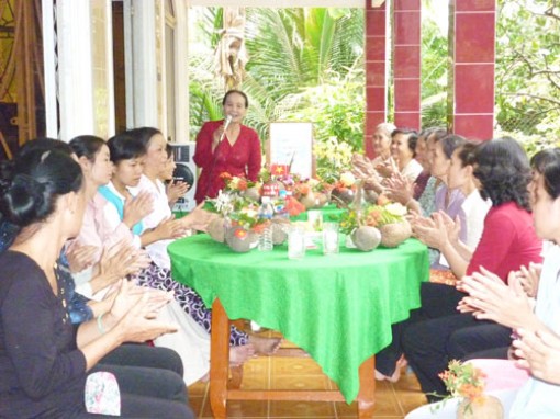 Phát huy dân chủ, bảo vệ quyền con người, quyền công dân