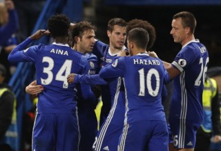 ​Chelsea mừng ngôi vương bằng chiến thắng nghẹt thở trước Watford