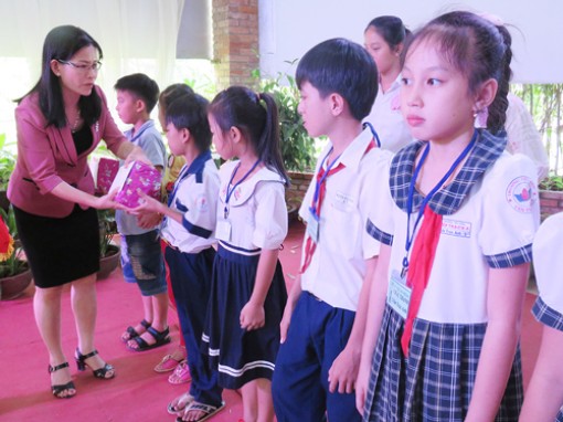 Nâng cao phúc lợi cho đoàn viên và người lao động Nâng cao phúc lợi cho đoàn viên và người lao động