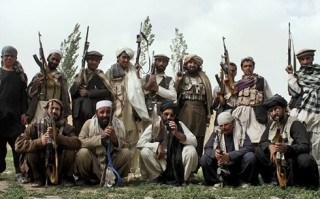 Afghanistan đề xuất đàm phán hòa bình vô điều kiện với Taliban