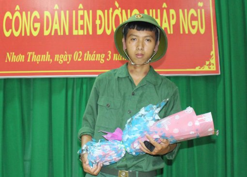 Nét đẹp mùa tuyển quân ở 2 xã nông thôn mới của TP. Bến Tre