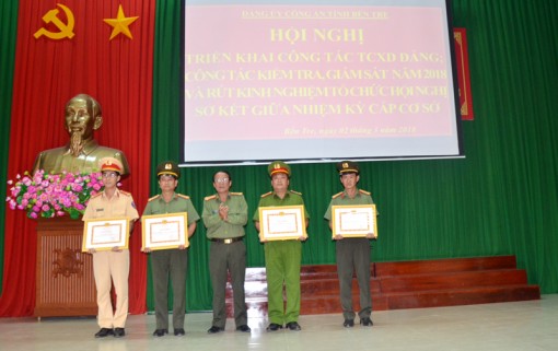 Người cán bộ đoàn đậm chất “lính”