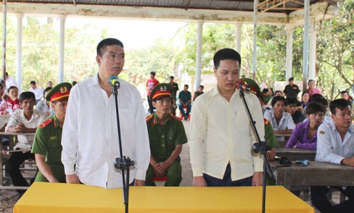 Trộm cắp tài sản, 2 bị cáo lãnh 3 năm 6 tháng tù