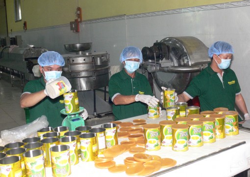 “Tháng công nhân”: Cao điểm chăm lo lợi ích cho người lao động