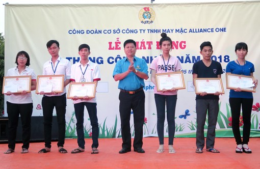 Phát động “Tháng công nhân” năm 2018
