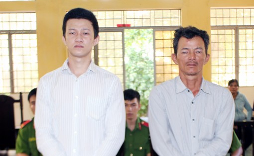 Con trộm cắp tài sản, cha tiêu thụ bị phạt tù