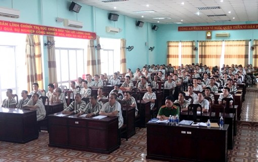 151 phạm nhân được tuyên truyền Luật Giao thông đường bộ trước khi mãn hạn tù