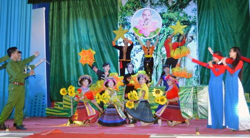 Liên hoan “Thanh niên tuyên truyền ca khúc cách mạng”