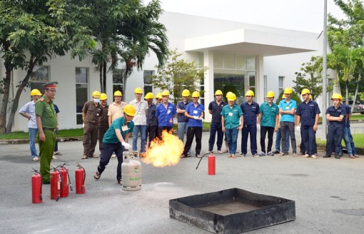 Họp mặt kỷ niệm Ngày truyền thống lực lượng cảnh sát phòng cháy chữa cháy