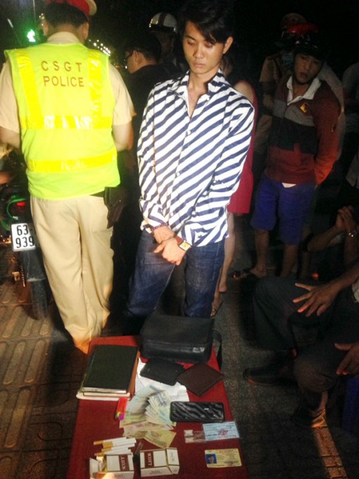 Bắt đối tượng tàng trữ chất ma túy