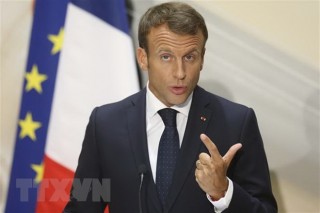 Tổng thống Pháp Emmanuel Macron cải tổ nội các chính phủ