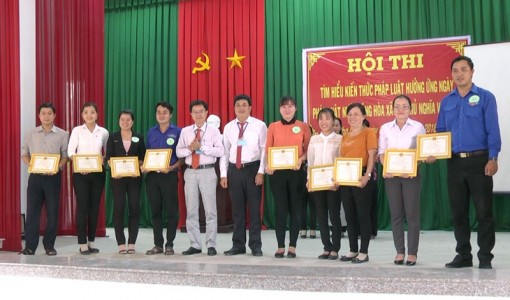 12 đội tranh tài kiến thức pháp luật