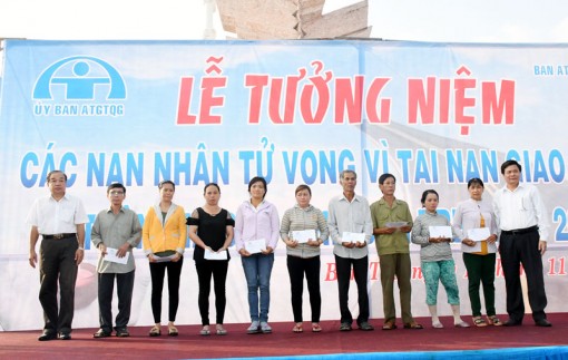 “Tưởng nhớ người đi - Vì người ở lại”