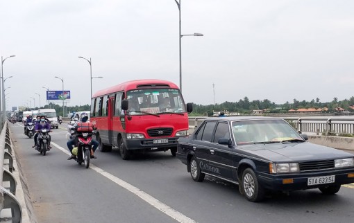 Giao thông thông suốt trong 2 ngày đầu nghỉ Tết dương lịch