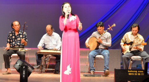 Hội ngộ tài tử - cải lương kỷ niệm 100 năm sân khấu cải lương