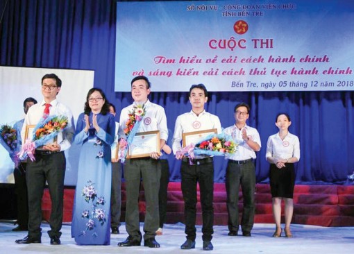 Cam kết và hành động để cải thiện và nâng cao các chỉ số Cam kết và hành động để cải thiện và nâng cao các chỉ số