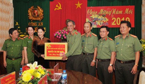 Thêm một mùa xuân yên vui