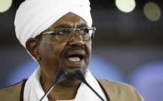Tổng thống Sudan tuyên bố giải tán chính phủ, thiết lập tình trạng khẩn cấp