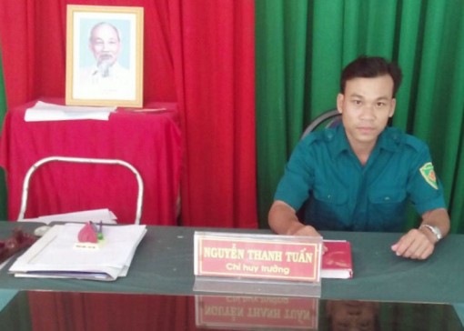 Cán bộ tiêu biểu trong công tác giáo dục quốc phòng và an ninh