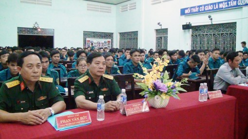 TP. Bến Tre tổ chức lớp huấn luyện dân quân năm thứ nhất