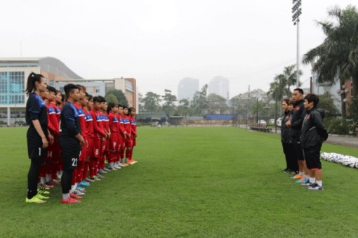 Tuyển U19 nữ Quốc gia tăng cường lực lượng chuẩn bị đá giải Châu Á