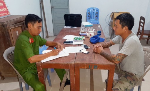 Triệt phá tụ điểm mua bán số đề