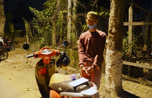 Bắt quả tang tàng trữ ma túy, trộm cắp tài sản, bơm cát trái phép