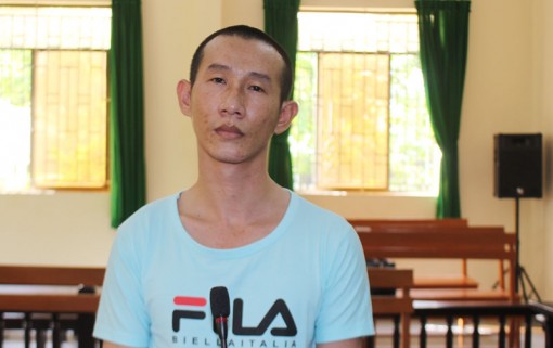 Nghiện ma túy, trộm cắp tài sản, bị phạt 9 tháng tù