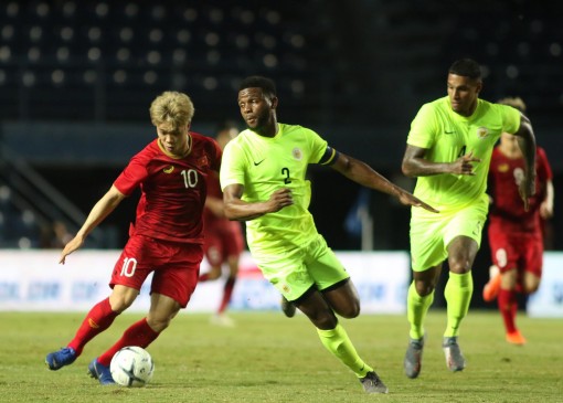 Đội tuyển Việt Nam nhận thưởng lớn sau ngôi á quân King's Cup