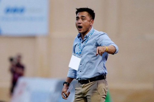 HLV Nguyễn Đức Thắng đã nộp đơn từ chức