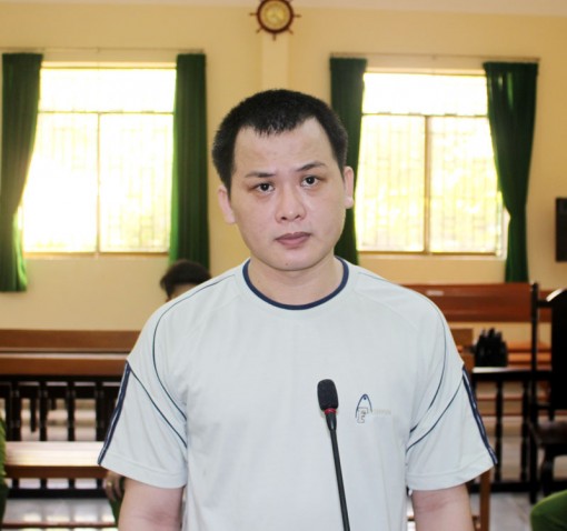 Trộm cắp quen tay, bị phạt 2 năm 6 tháng tù